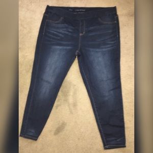 PRICE SLASHED! High-Waisted Skinny Stretch Jeans